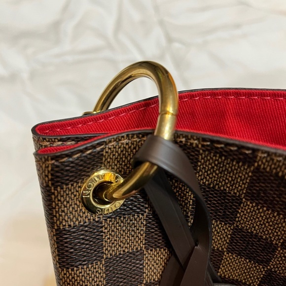 Louis Vuitton Graceful MM - Picture 15 of 15